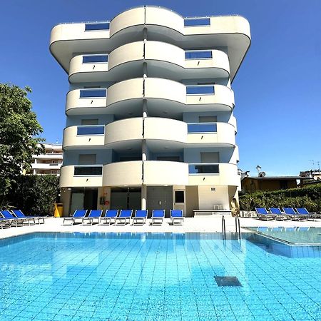 Residence Eurostar Бибионе Экстерьер фото
