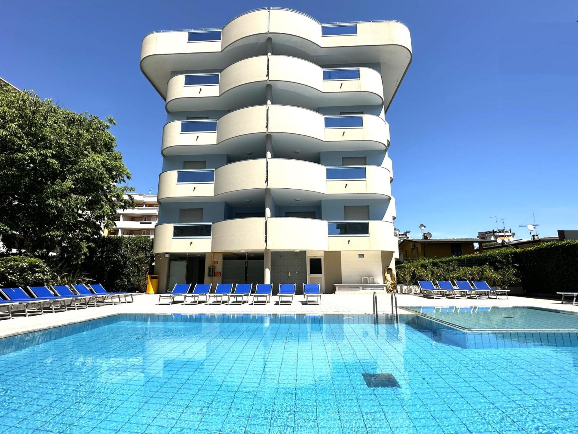 Residence Eurostar Бибионе Экстерьер фото